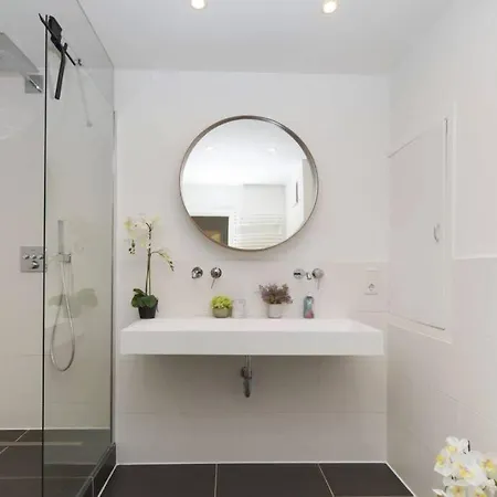 Schwabing 70m Sannierte Apartment *