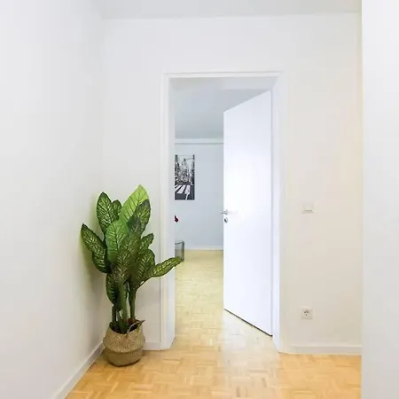 Schwabing 70m Sannierte Apartment *