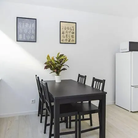 Schwabing 70m Sannierte * Munich